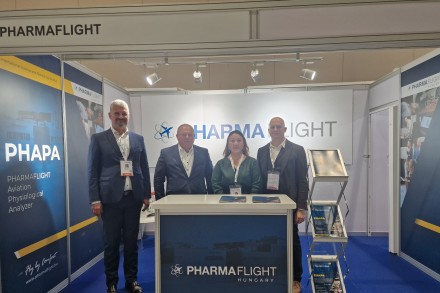 A PHARMAFLIGHT delegációja (balról): Szepessy Kornél, Győri Gyula, Farkas Gabriella és Dr. Szűcs Botond